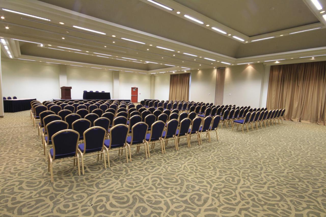 Отель Crowne Plaza Monterrey Aeropuerto By Ihg Аподака Экстерьер фото