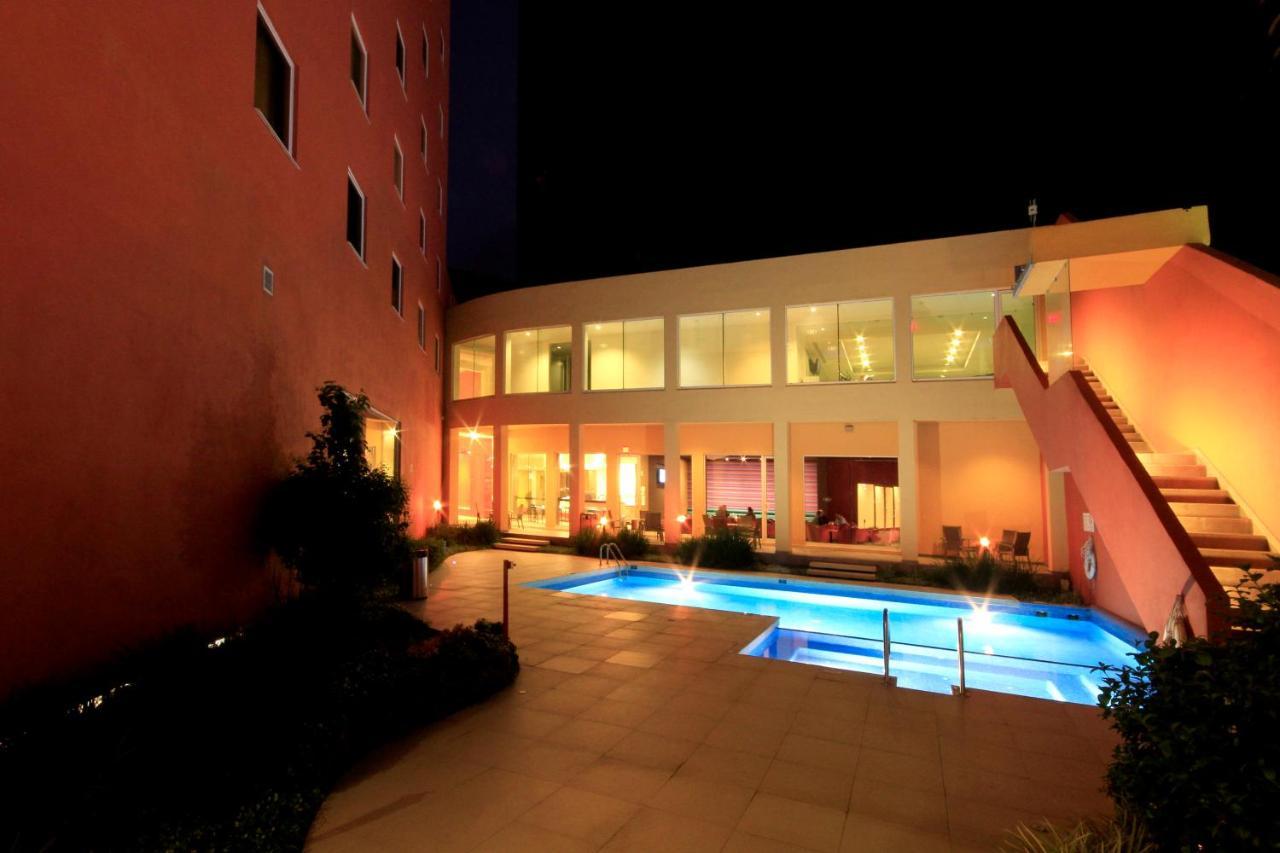 Отель Crowne Plaza Monterrey Aeropuerto By Ihg Аподака Экстерьер фото