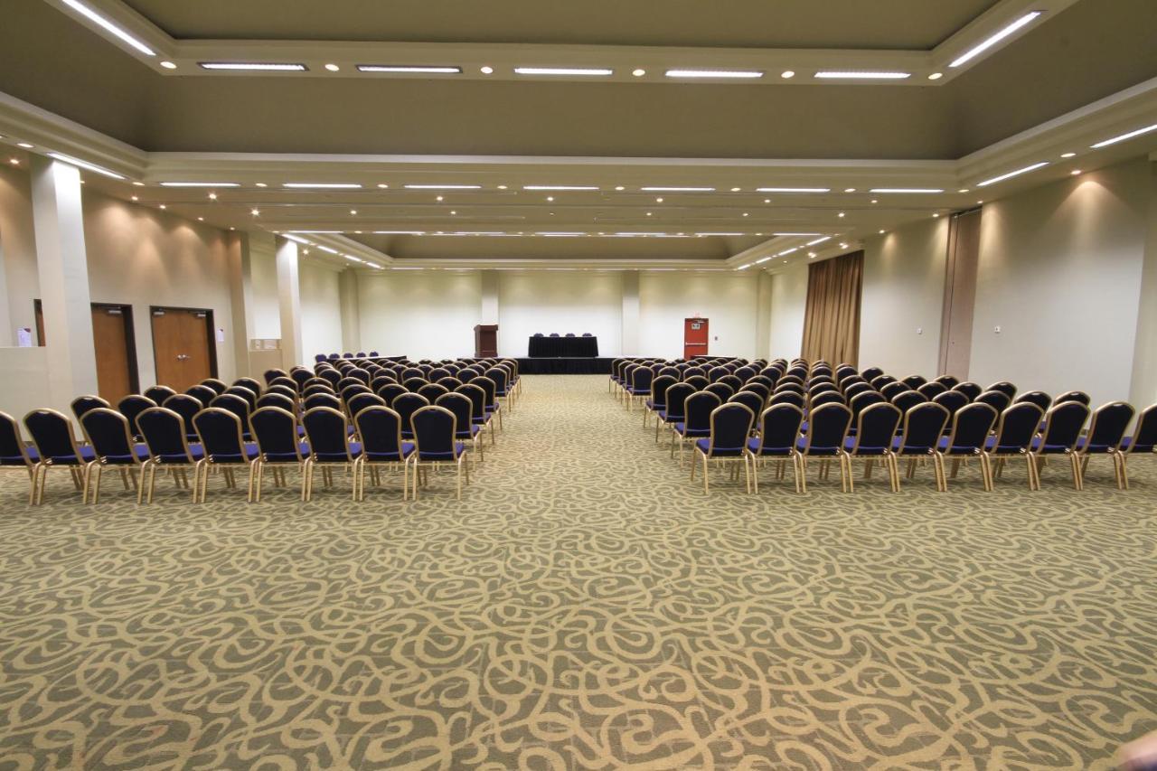 Отель Crowne Plaza Monterrey Aeropuerto By Ihg Аподака Экстерьер фото