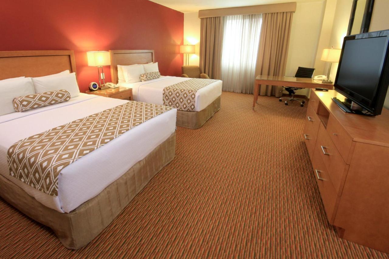 Отель Crowne Plaza Monterrey Aeropuerto By Ihg Аподака Экстерьер фото